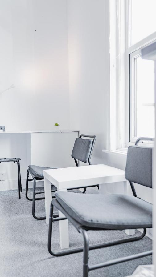 Orange Apartment House บอร์นมัธ ภายนอก รูปภาพ